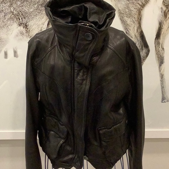 Line the Label genuine leather bomber jacket - Picture 1 of 4